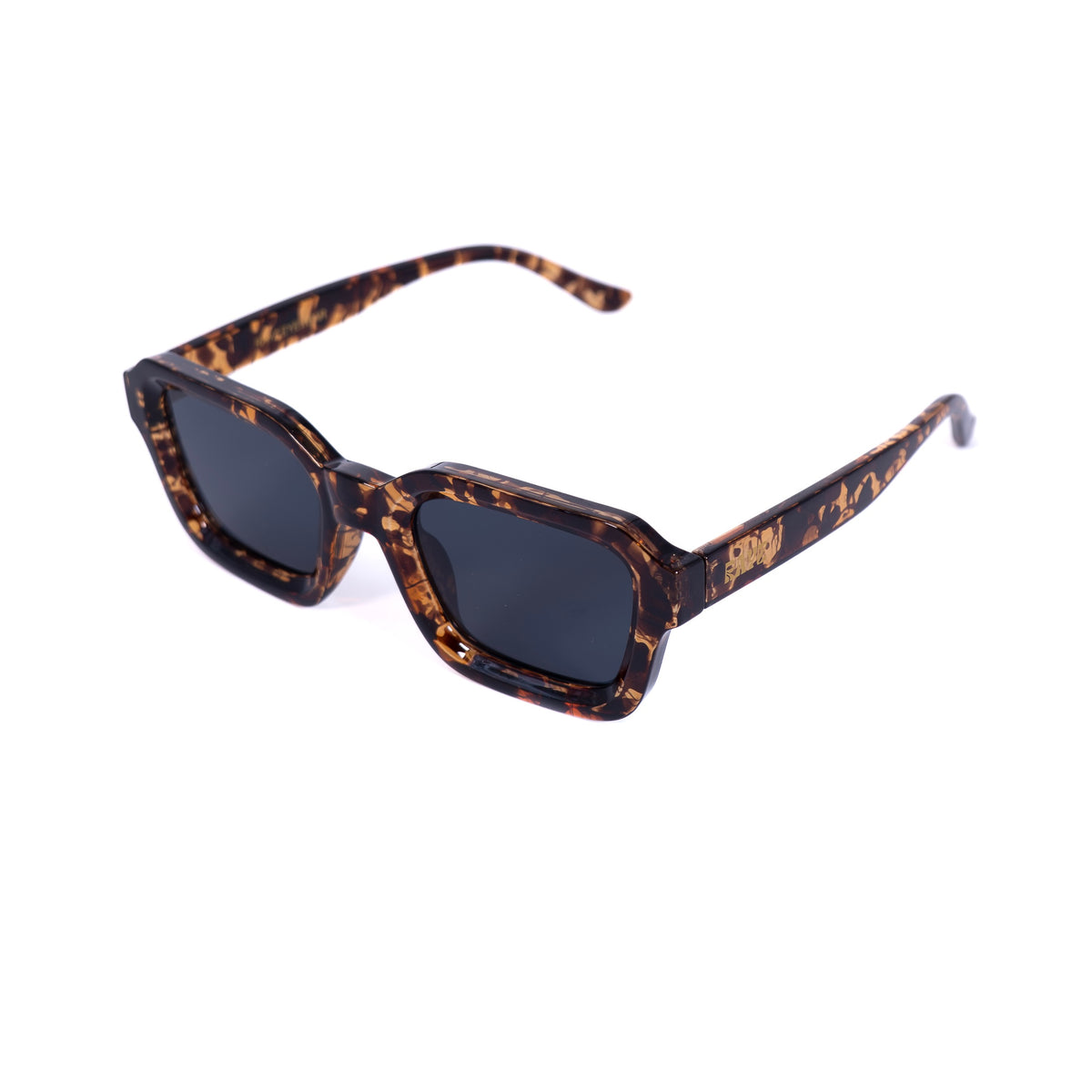 Mego Noir-Hawksbiil Lunettes de Soleil pour Hommes et Femmes Photo de Côté - RAYZ Eyewear Marque de Lunettes Marocaine