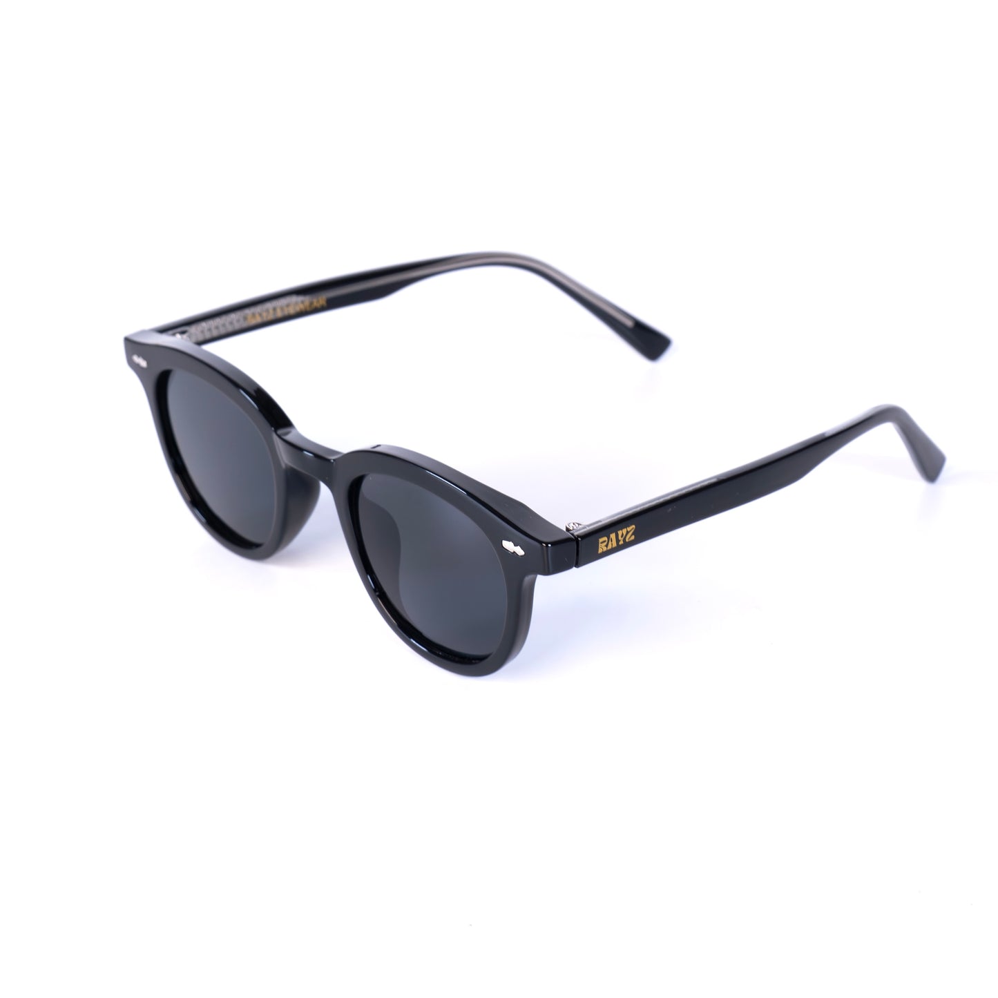 Namo noir Lunettes de Solaires pour Hommes et Femmes Photo de Côté - RAYZ Eyewear Marque de Lunettes Marocaine