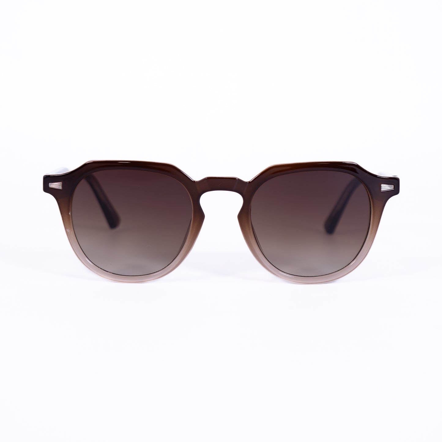 Alex marron de Soleil pour Hommes et Femmes Photo de Face - RAYZ Eyewear Marque de Lunettes Marocaine