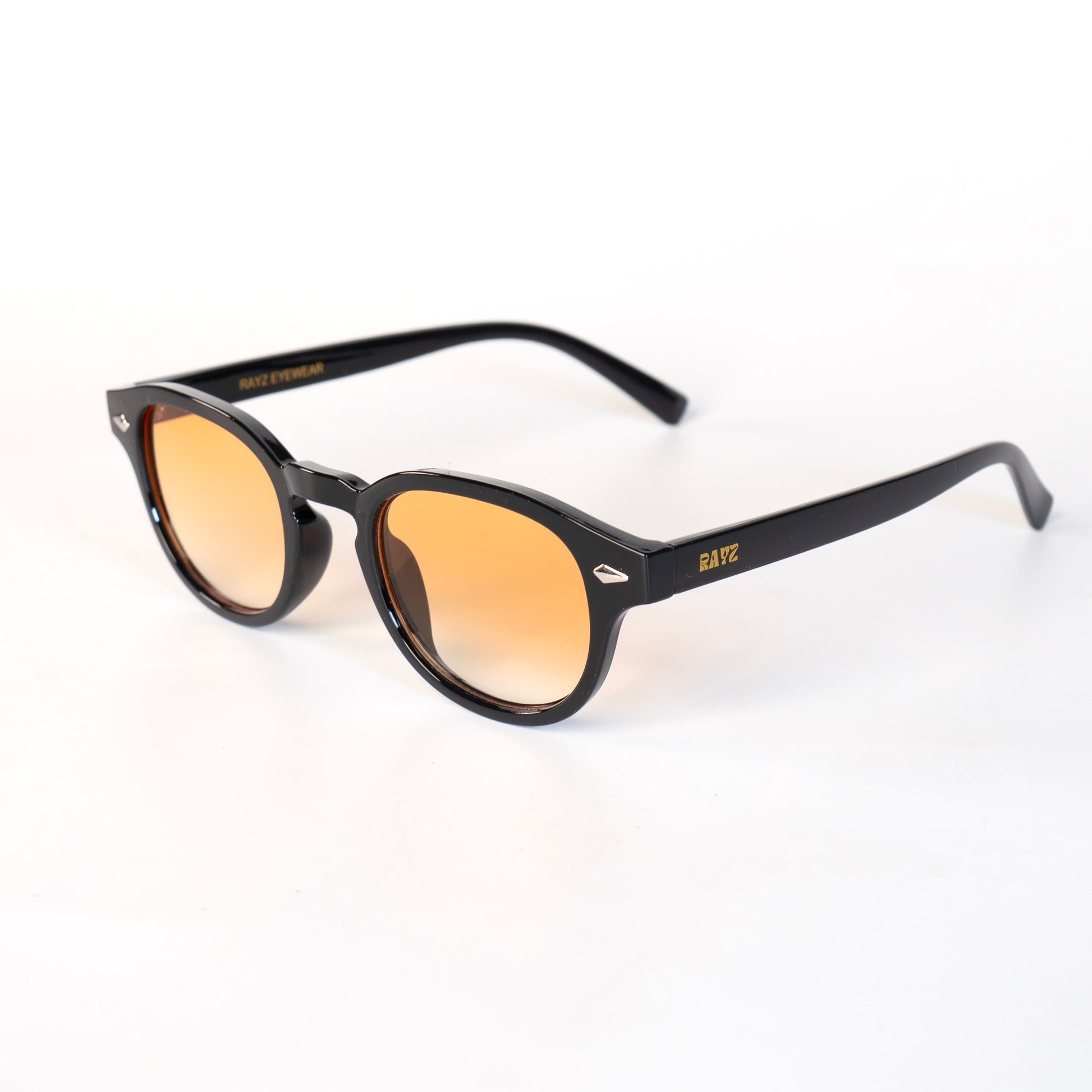 Broski orange Lunettes de Soleil pour Hommes et Femmes Photo de Côté - RAYZ Eyewear Marque de Lunettes Marocaine