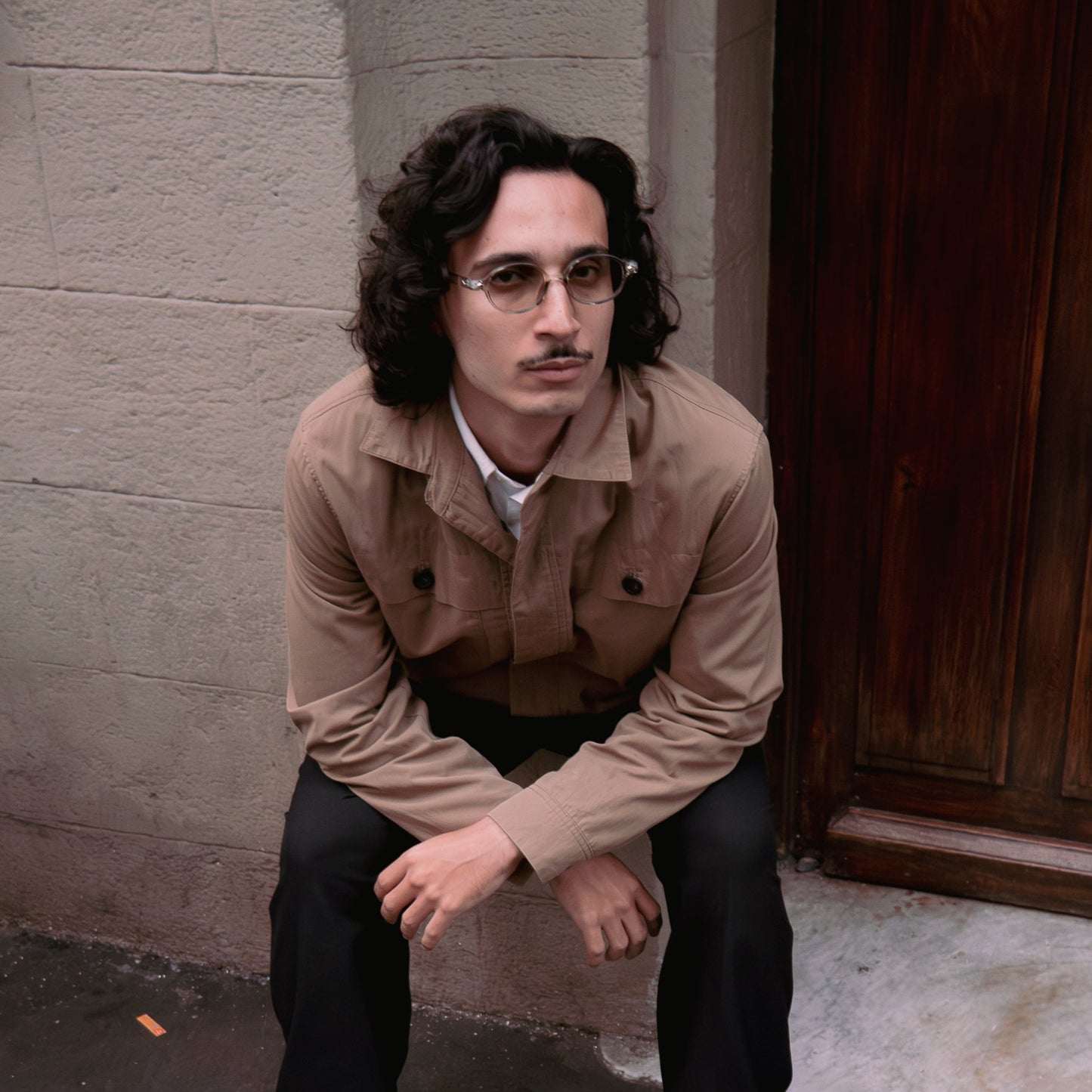 Iris vert Lunettes de Soleil pour Hommes et Femmes Photo de porté - RAYZ Eyewear Marque de Lunettes Marocaine