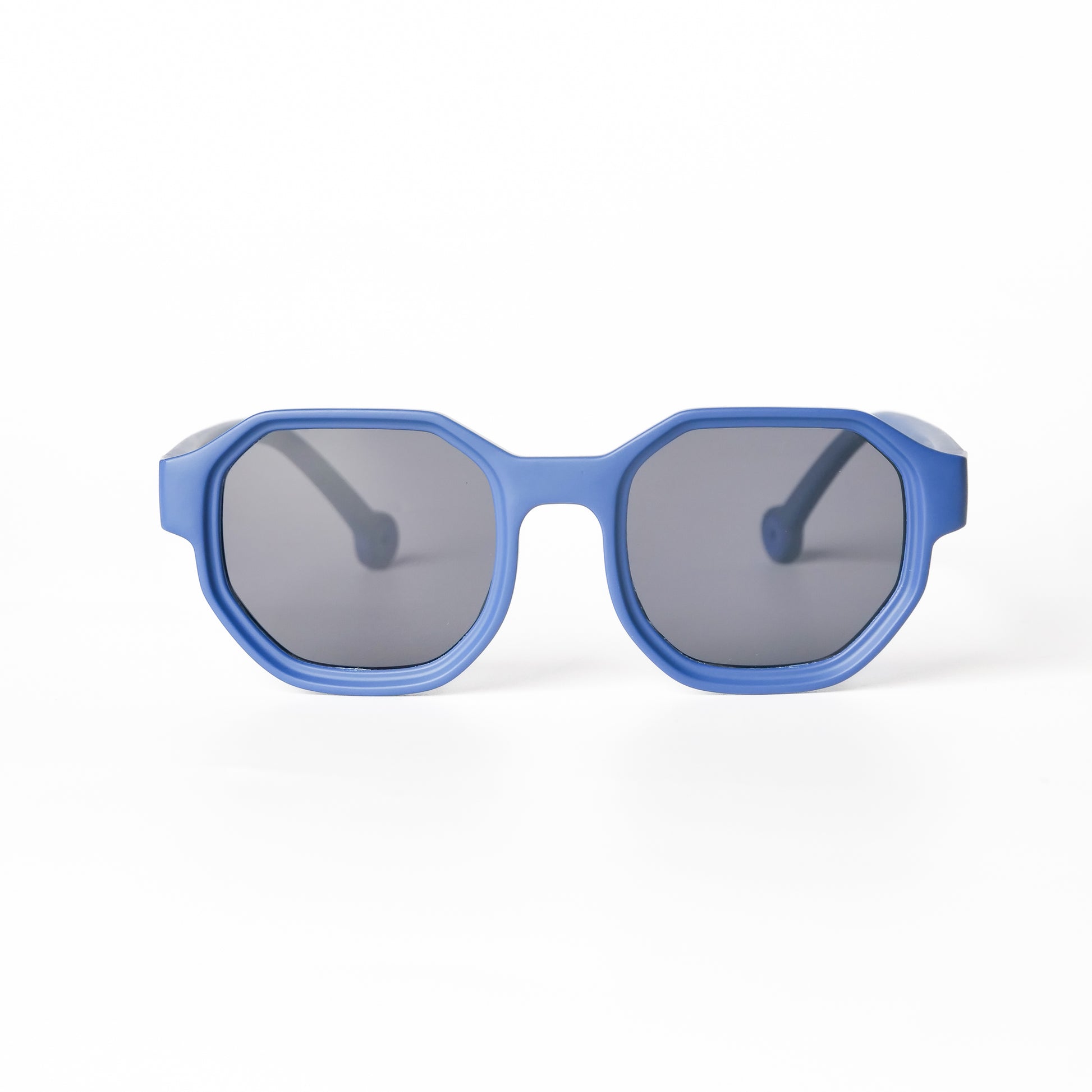 Ona Bleu-Foncé Lunettes de Soleil pour enfants Photo de Face - RAYZ Eyewear Marque de Lunettes Marocaine