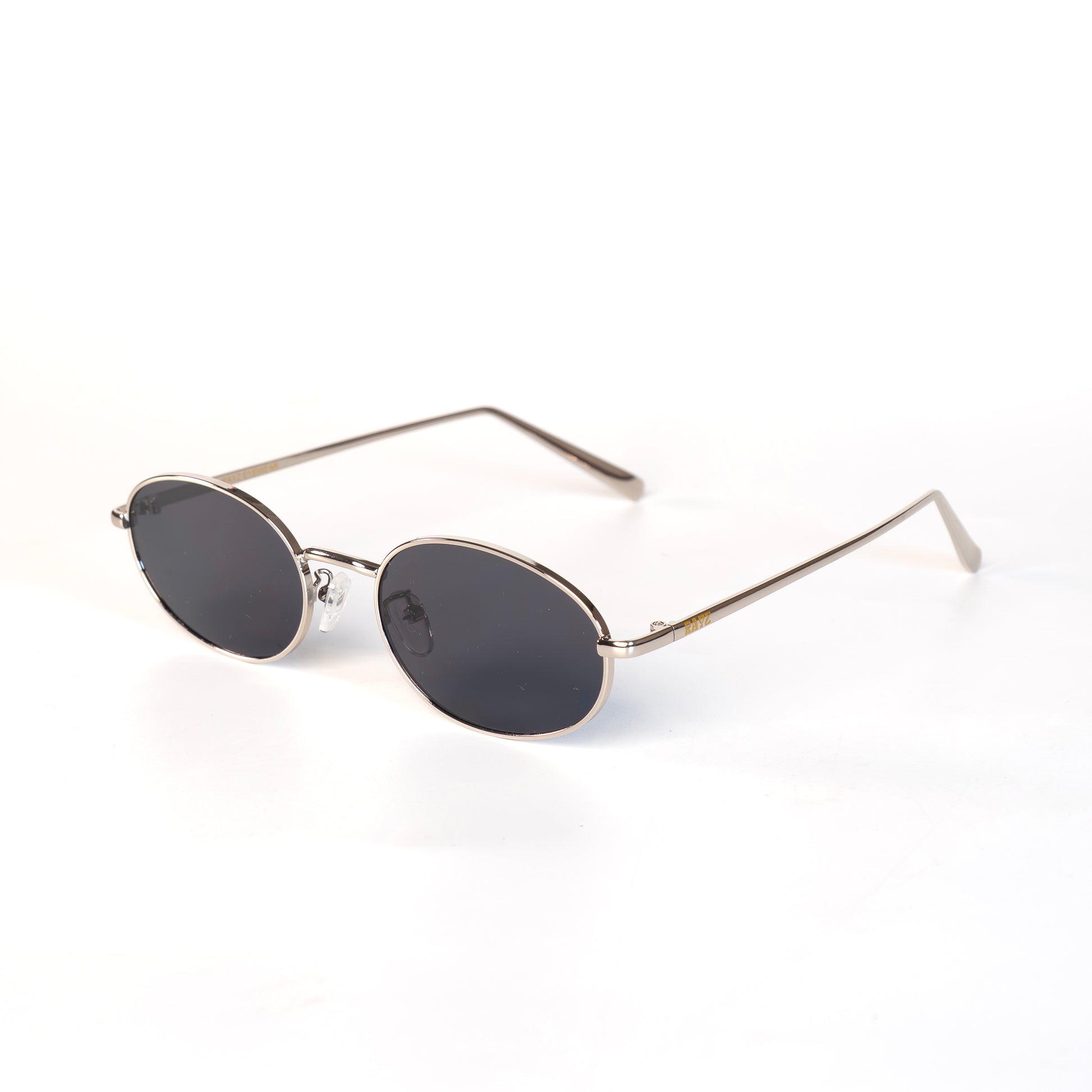 Posey noir Lunettes de Soleil pour Hommes et Femmes Photo de Côté - RAYZ Eyewear Marque de Lunettes Marocaine