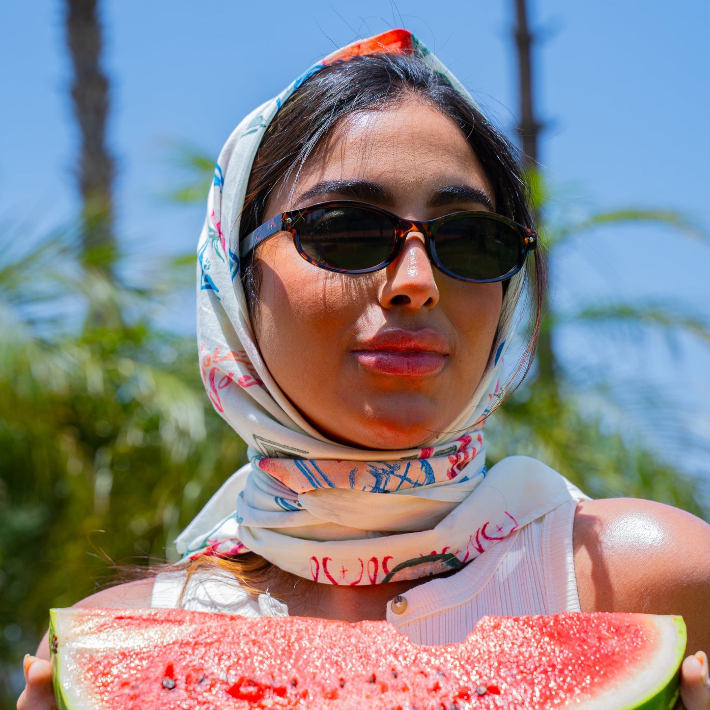 Séréna vert-Léopard Lunettes de Solaires pour Hommes et Femmes Photo de Porté - RAYZ Eyewear Marque de Lunettes Marocaine