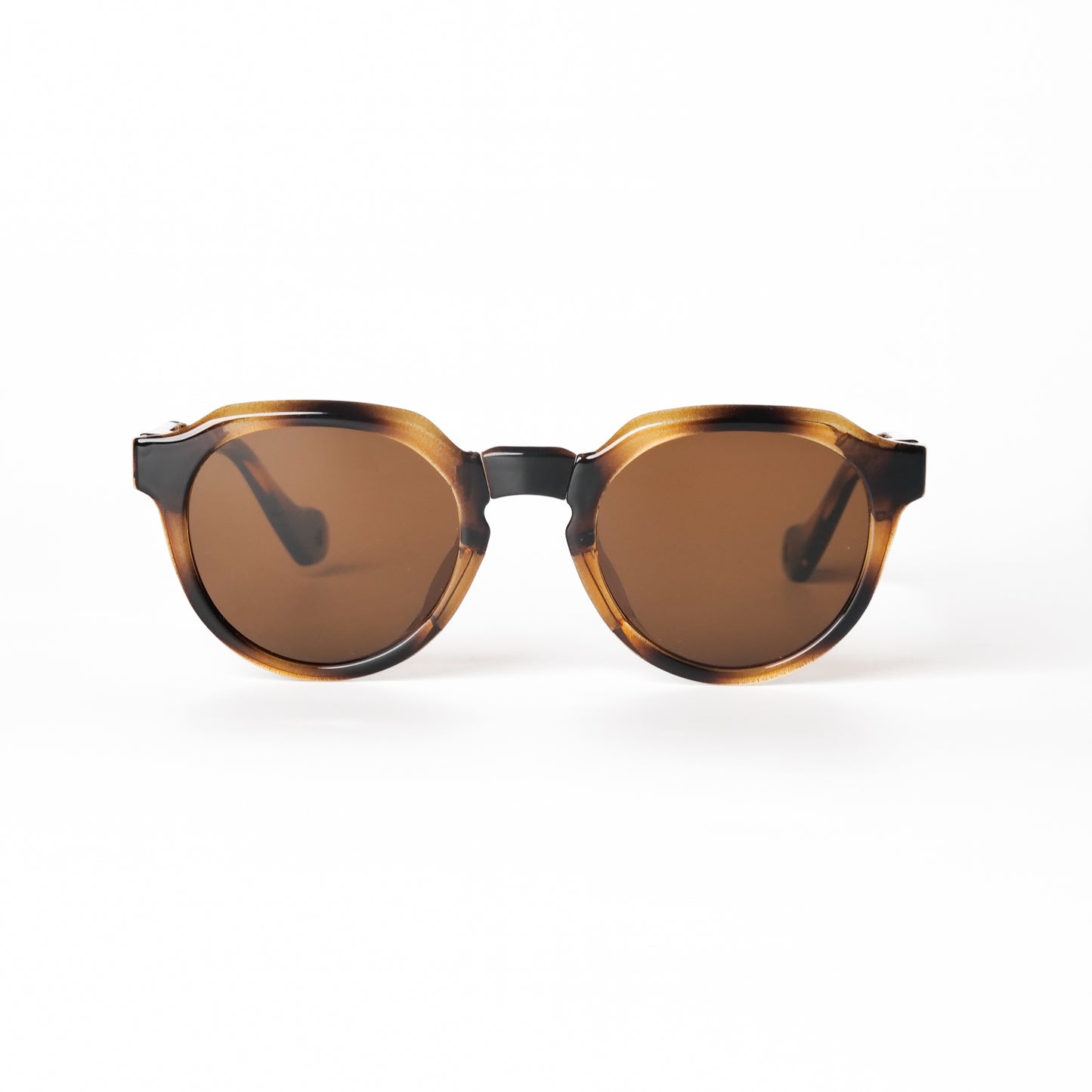 Spark Léopard Lunettes de Soleil pour enfants Photo de Face - RAYZ Eyewear Marque de Lunettes Marocaine