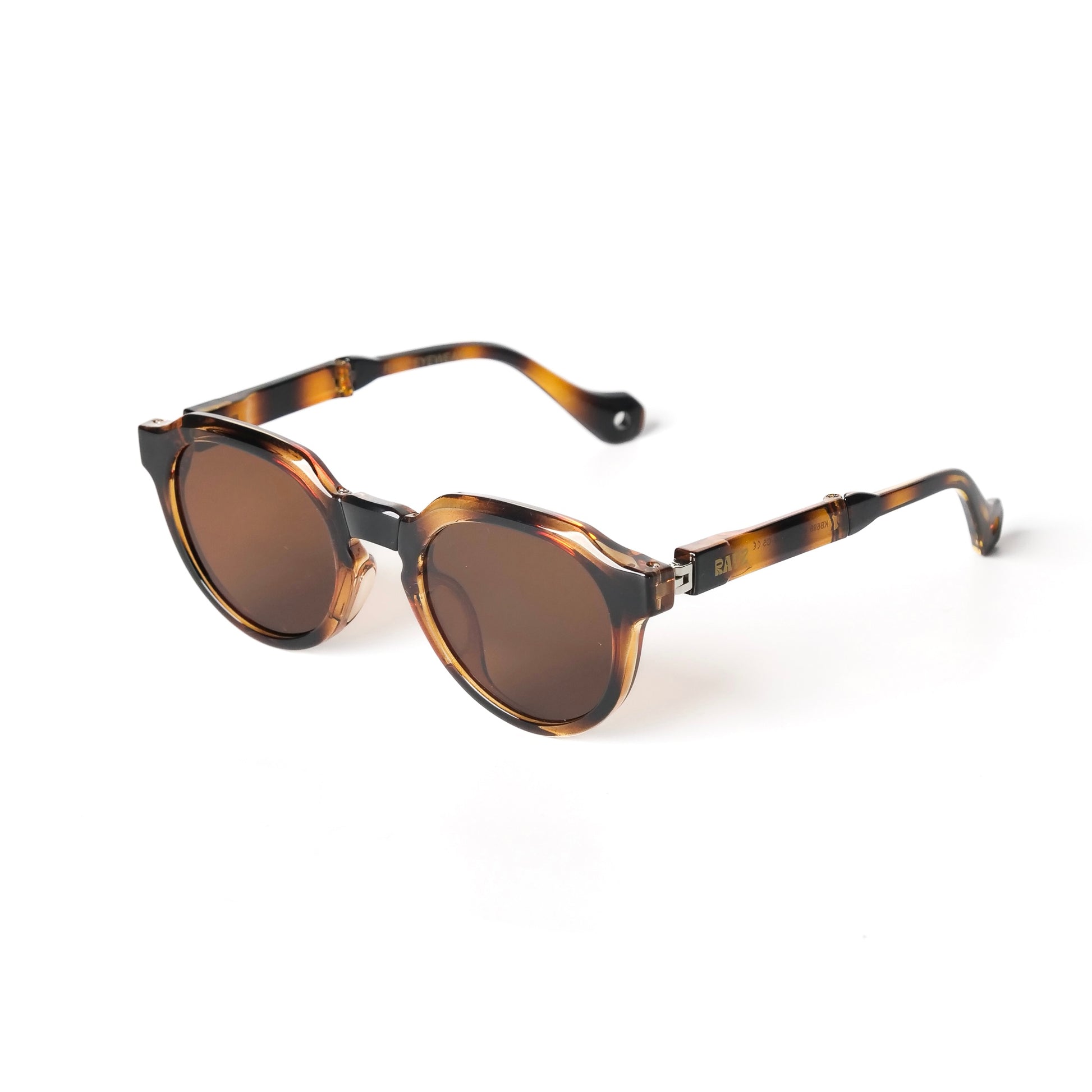 Spark Léopard Lunettes de Soleil pour enfants Photo de Côté - RAYZ Eyewear Marque de Lunettes Marocaine