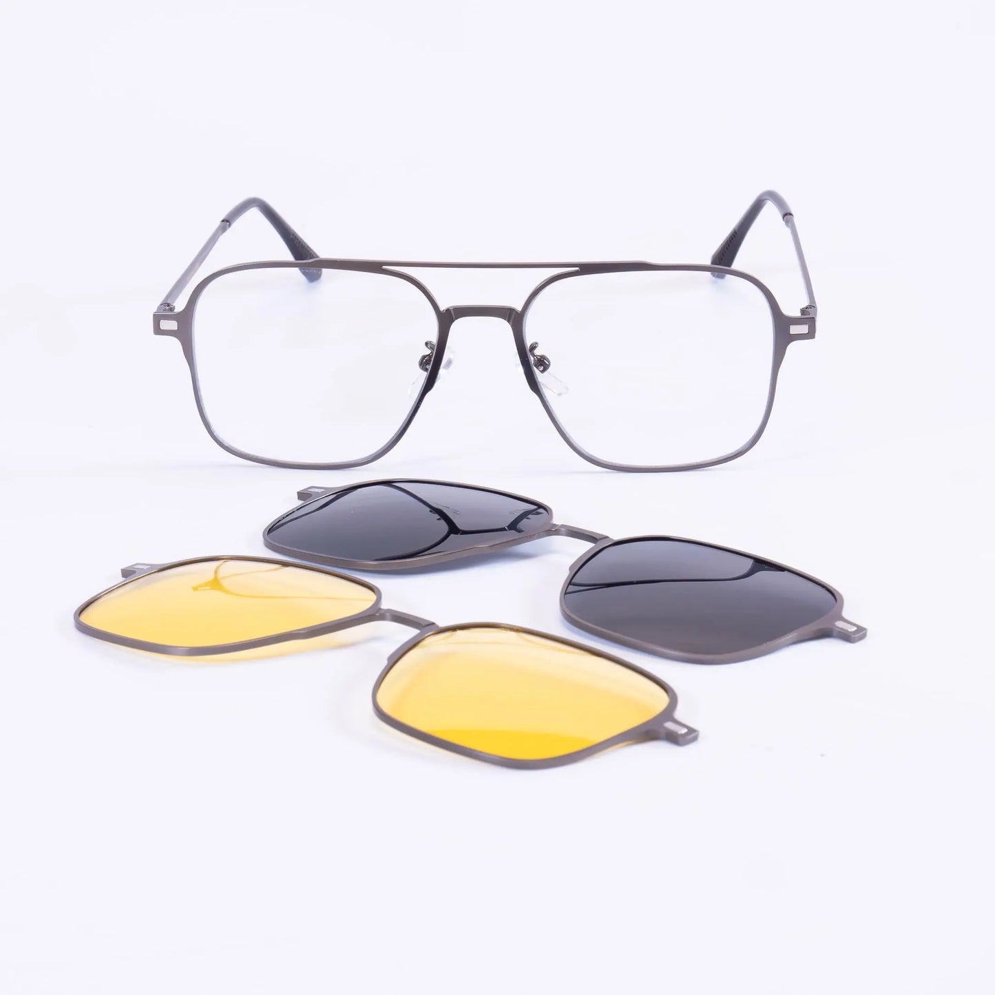 Titan -  lunette a clip 