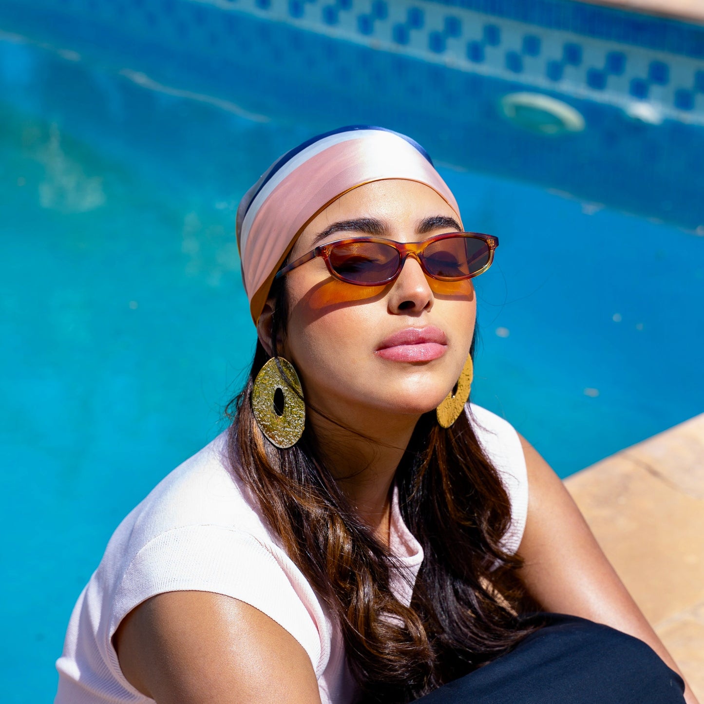 Tropézia marron-Léopard Lunettes de Soleil pour Hommes et Femmes Photo de Côté - RAYZ Eyewear Marque de Lunettes Marocaine