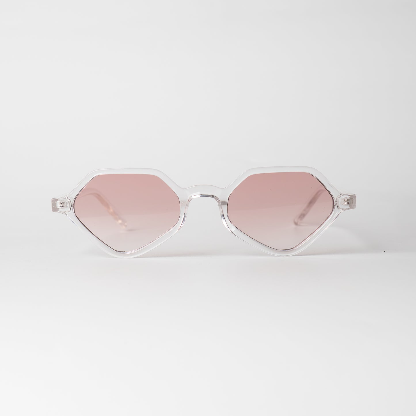 Vela Transparent Lunettes de Soleil pour Hommes et Femmes Photo de Face - RAYZ Eyewear Marque de Lunettes Marocaine